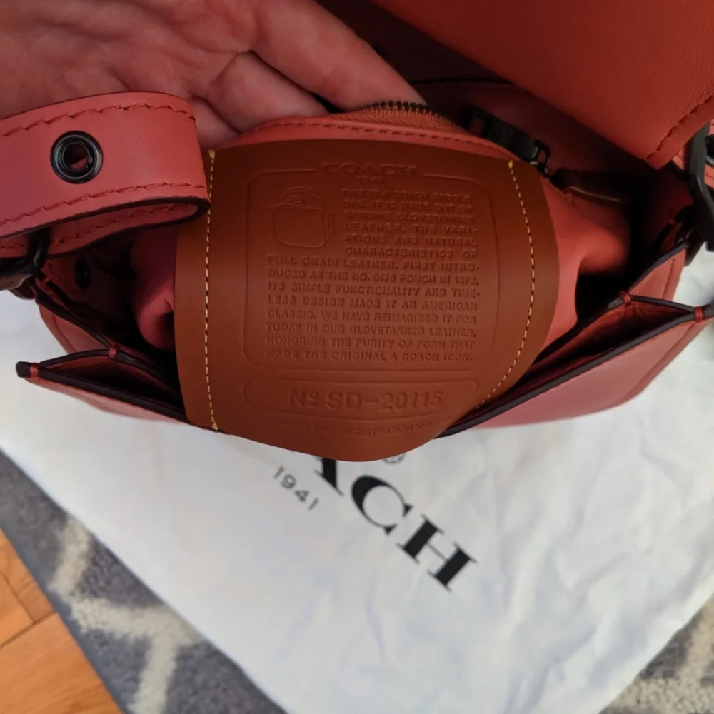 NWT Coach handbag - Picture 3 of 4